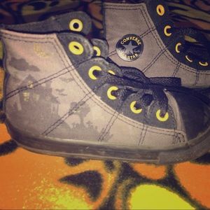 Haunted House Converse 🦇✨
